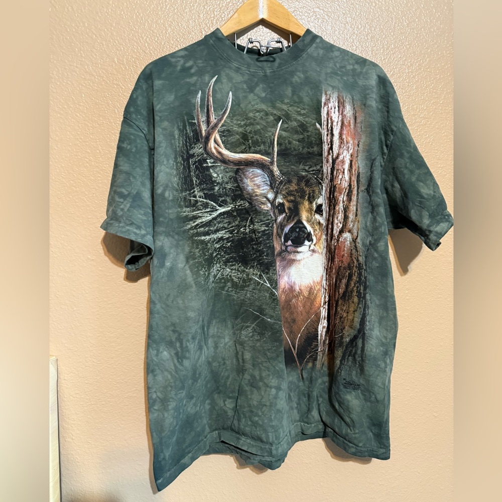 The Mountain Vintage Men's Short Sleeve Deer Buck T-shirt Leather Tag Size XL